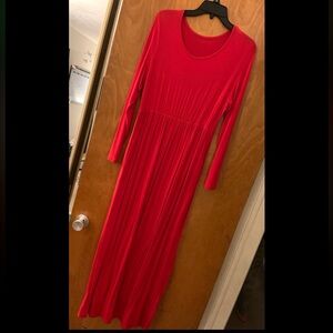 Elegant Red Maxi Dress